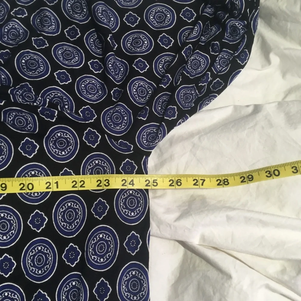 Michael Kors Blue and White Patterned Top - Picture 5 of 7